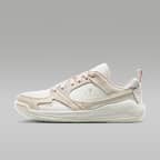 スニーカー Nike Jordan Comfort Era Women's Shoes Jordan CMFT Era Women's Shoes. Nike.com